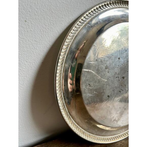 Vintage Round Silver Plated Decorative Tray | Small Round Silver Tray - Picture 4 of 4